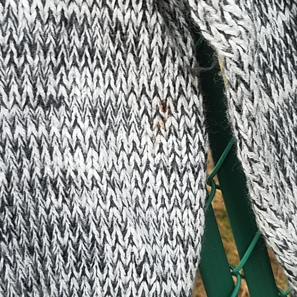 Code Zero sweater. Size large - Picture 8 of 8